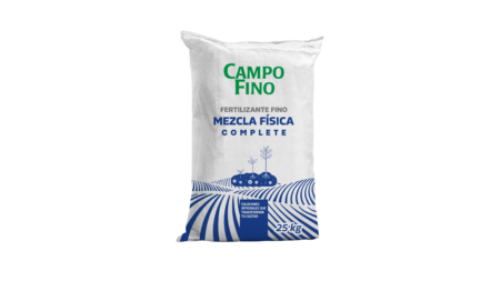 Saco de Mezcla Física Complete CampoFino de 25 kg con NPK y micronutrientes para fertilización de arranque.